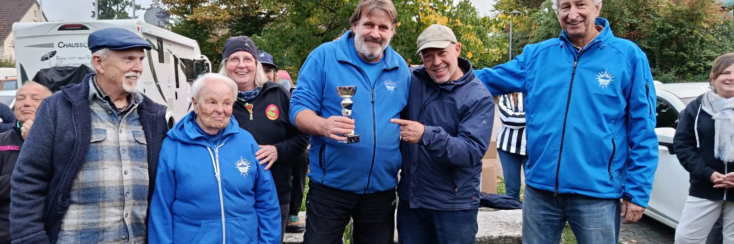 Waldheimbouler mit Pokal 2. Platz Ligapokal